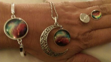 Glass NEBULA necklace, earrings and bracelet set