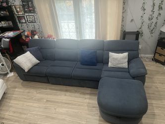 Sectional sofa