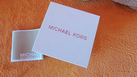 Michael Kors Watch Box