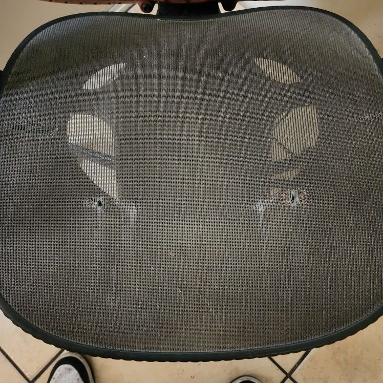 Herman Miller Mirra 1 (For Parts Or Repair)