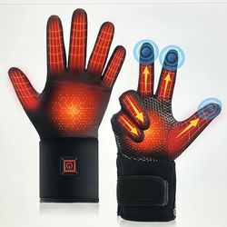 Heated gloves with rechargeable battery