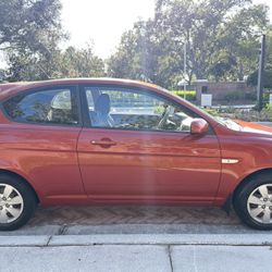 2010 Hyundai Accent