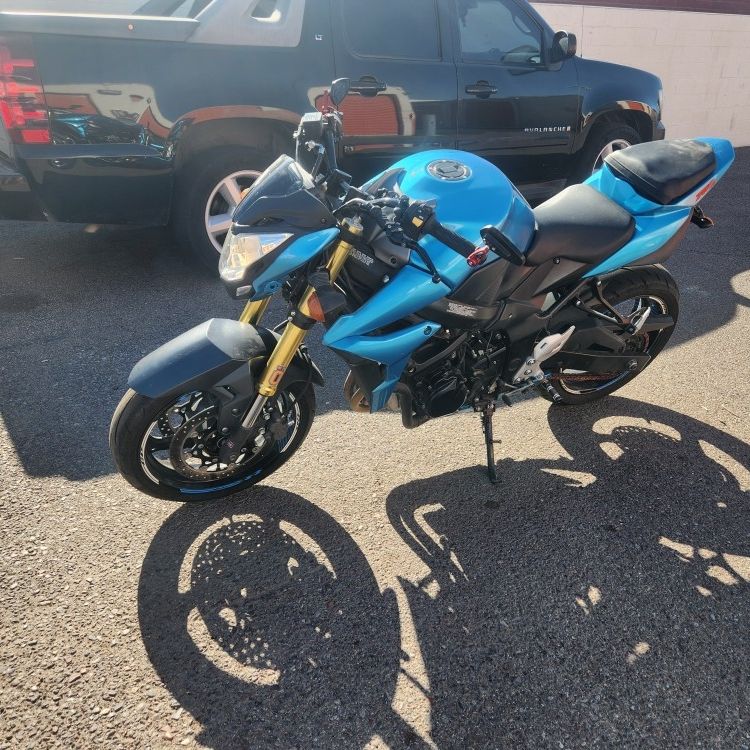 2015 Suzuki Gsx750s