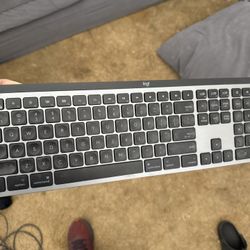 Logitech Mx Bluetooth Keyboard For MacBooks 