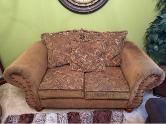 Medium Classic Brown Patterned Home Accents Sofa with Matching Cushions