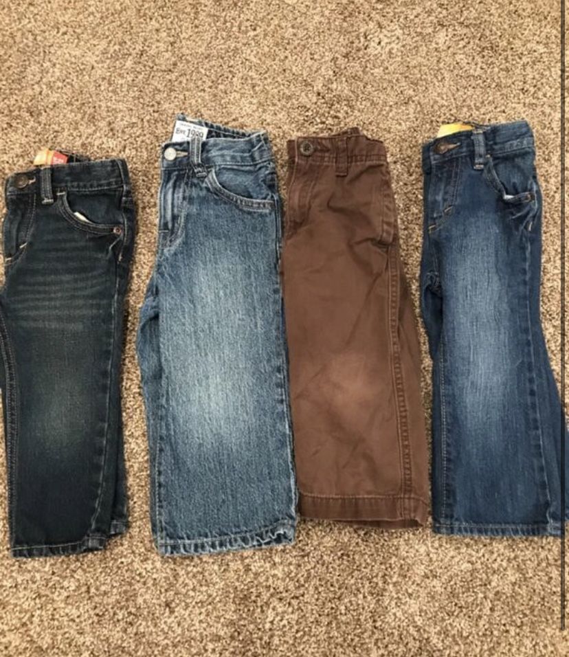 Toddler Boys 18-24mth bottoms lot