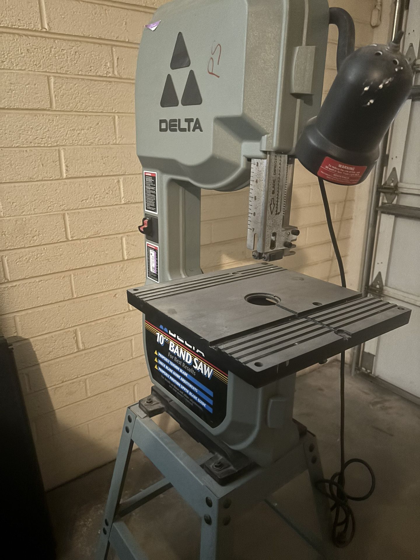 Delta 10” Band Saw With Stand