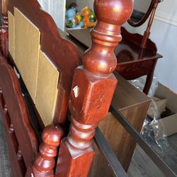 Bed Frame Comes With Rail And screws