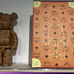McM Bear brick 
