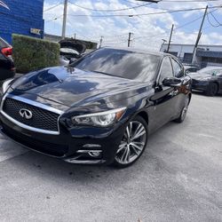 2015 Infiniti Q50