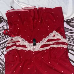 red with white heart night gown