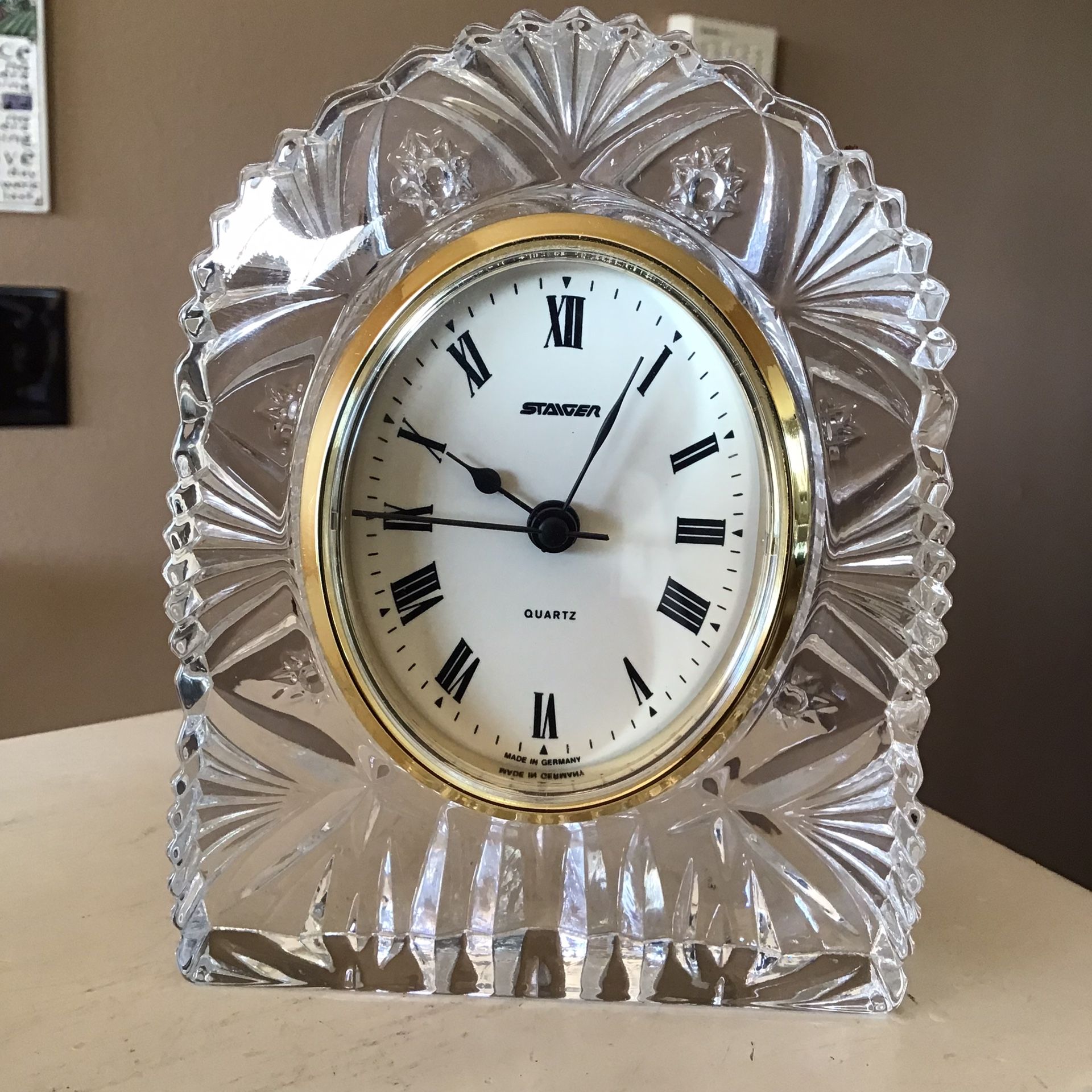 Vintage Staiger Quartz Lead Crystal Desk Clock Germany 