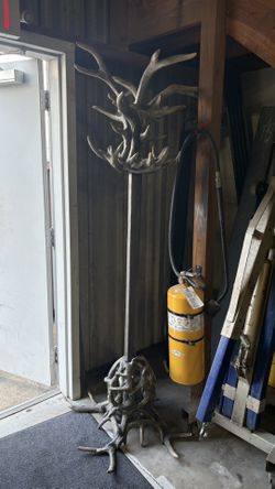 Antler Resin Decor Coat rack