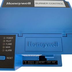 Honeywell Burner Control - Brand New RM7895 A 1014