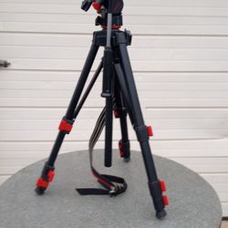 Tripod 