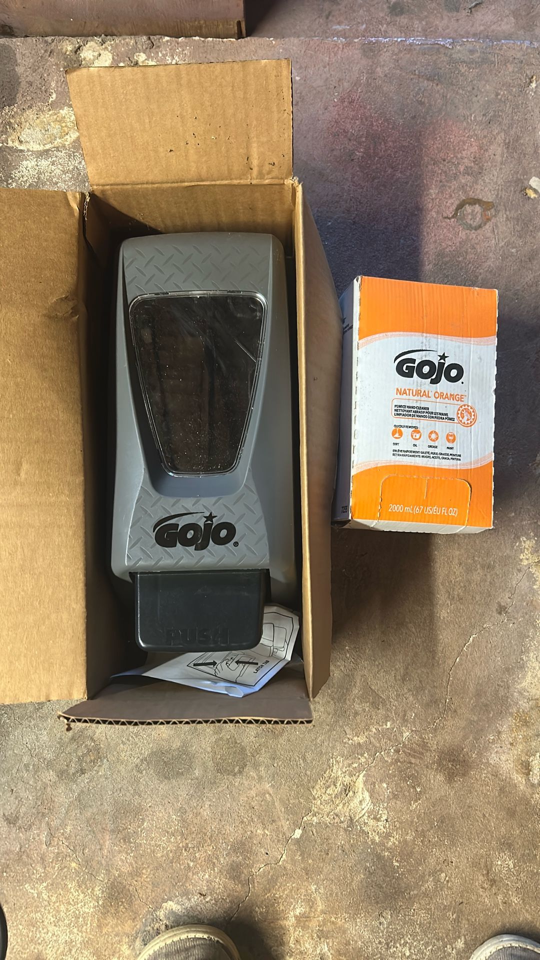 Gojo Pro TDX Dispenser