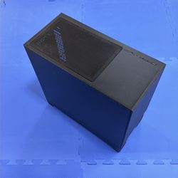 Fractal PC case, Seasonic PSU, Blu ray Reader