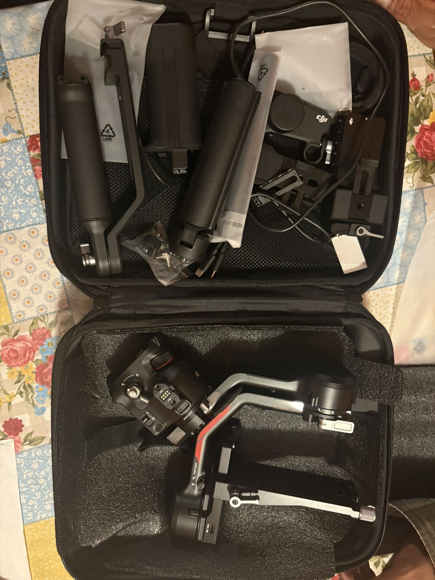 DJI RS 4 COMBO