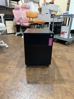 Mobile File Cabinet 