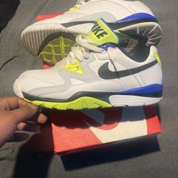 Nike 