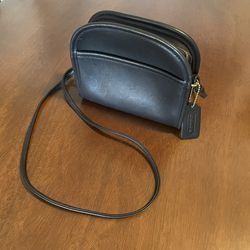 Vintage Coach Abbie 9017 Small Black Leather Crossbody Bag