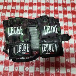 Leone MMA Gloves