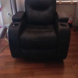 Recliner chair