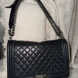 Large  boy Chanel bag