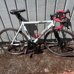 Genesis 21 Speed Road Bike 57cm Frame