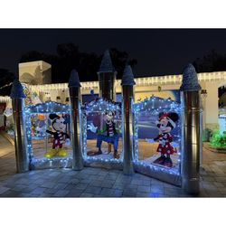 Christmas Decorations 