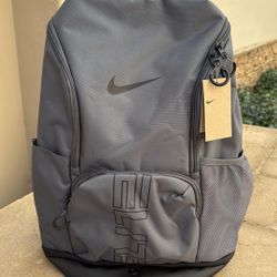 New Nike Varsity Hoops Elite Backpack Basketball Gray Gym Bag