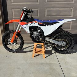 2023 KTM 450 SXF