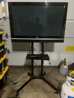 TV with Mobile Stand