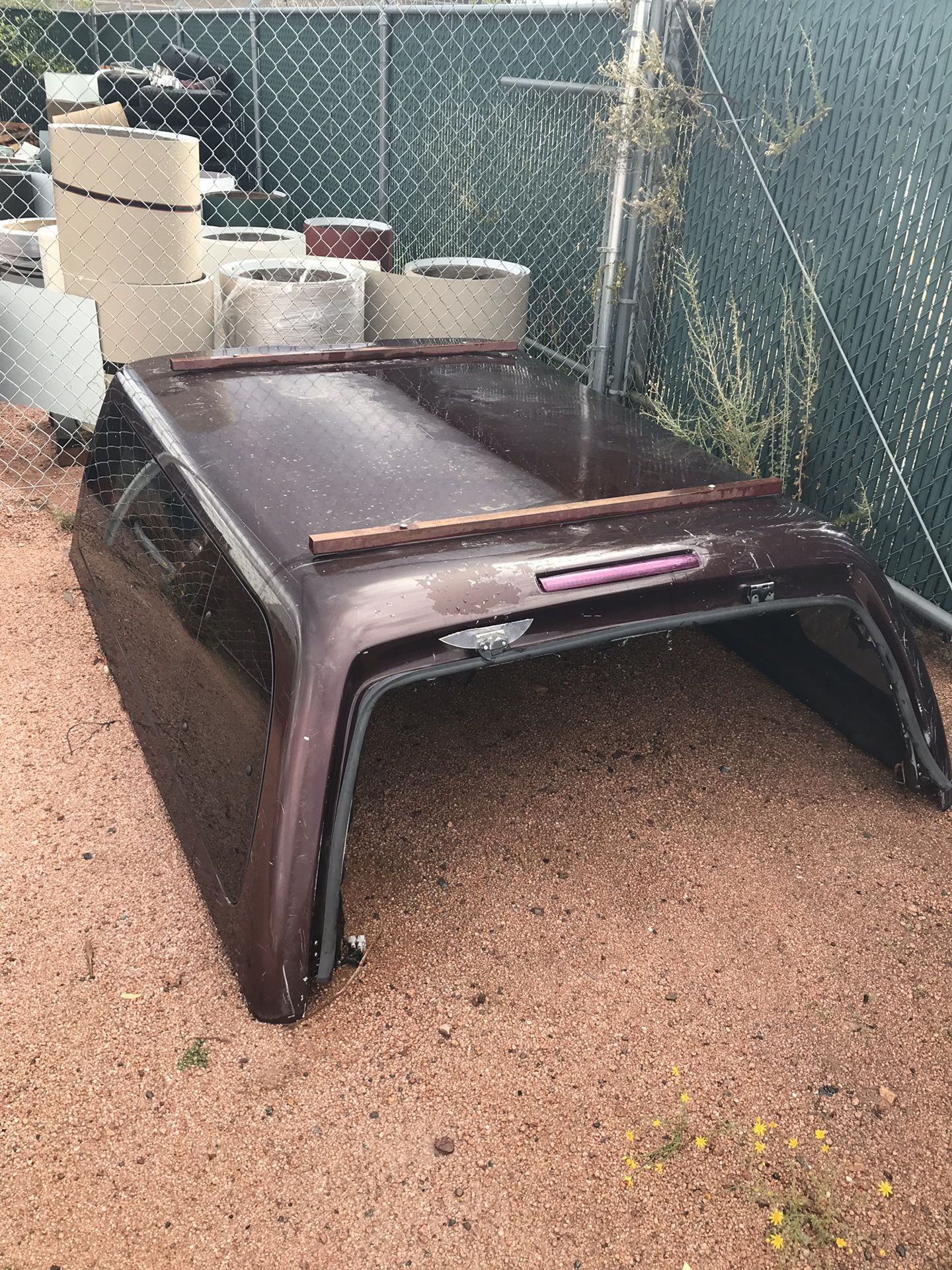 9904 super duty short bed camper shell 200 for Sale in Phoenix, AZ