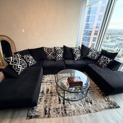 Sofas/livingroom furniture/same day delivery 🚚/sectionals