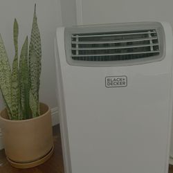 BLACK+DECKER 12,000 BTU Portable Air Conditioner