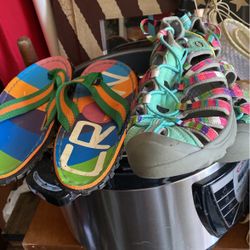 Crow Size9 20 Dollars  New Keen Size5 35 Dollars 