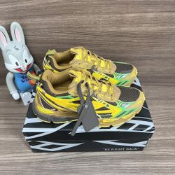 OFF-WHITE Be Right Back 