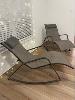 Set of 2 Outdoor Rocking Lounge Chairs