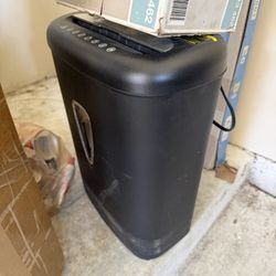 Paper Shredder 
