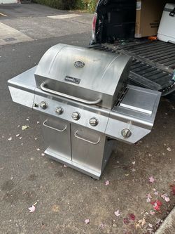 Nexgril grill with side burner