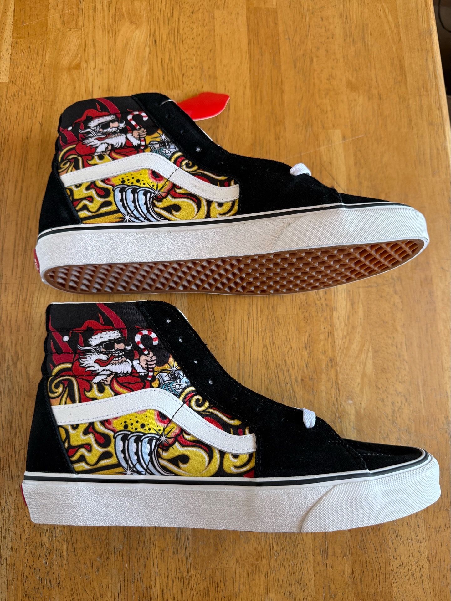 New Vans Sk8-Hi Santa Flame Black Skate Shoes Men’s 9.5