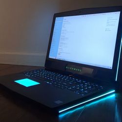 Alienware 17 R4 Gaming  Laptop 