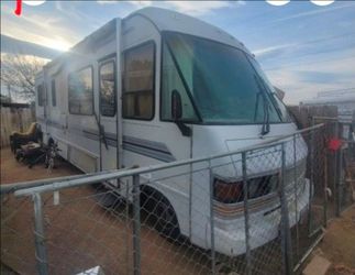 33ft motorhome