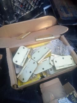 Door hinges