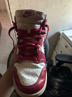 Nike Dunk High Gym Red/Gum – Women’s Size 9