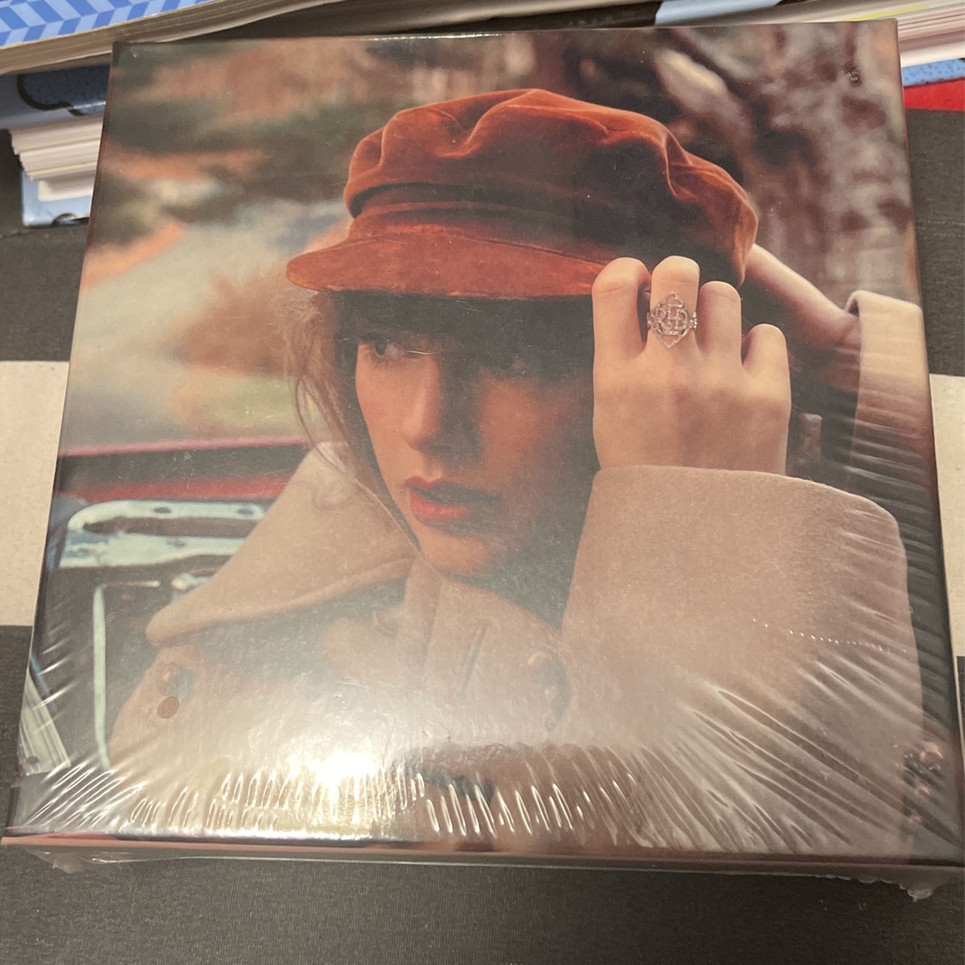 Taylor Swift  Red  Taylor’s Version Puzzle