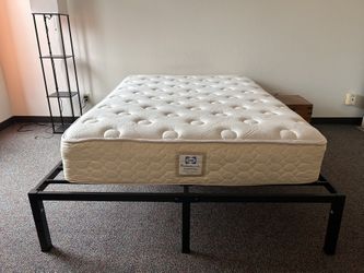 Full mattress Sealy Posturepeautic