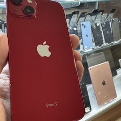 Unlocked iPhone 13 - Desbloqueado