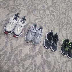 Boys Size( 1) Youth  Shoes Lot All In Good Condition/selling Separately Or Whole Lot $75 For All /prices Vary  Per Pair